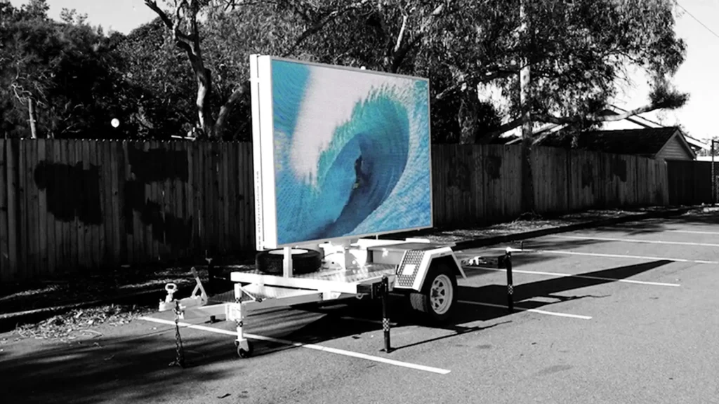 Portable LED trailer screen display