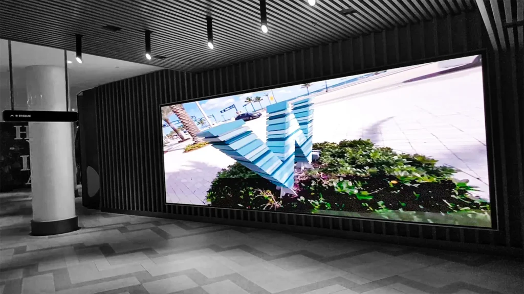 P3 LED screen wall with fine pixel pitch for indoor viewing